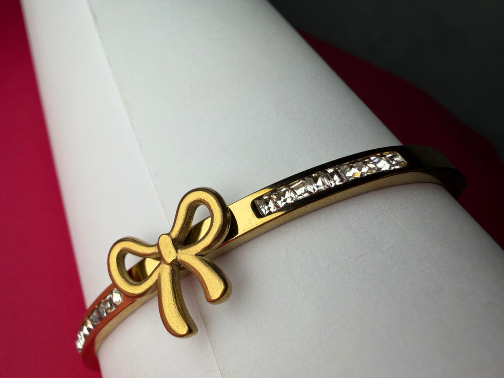Bow Bangle Bracelet