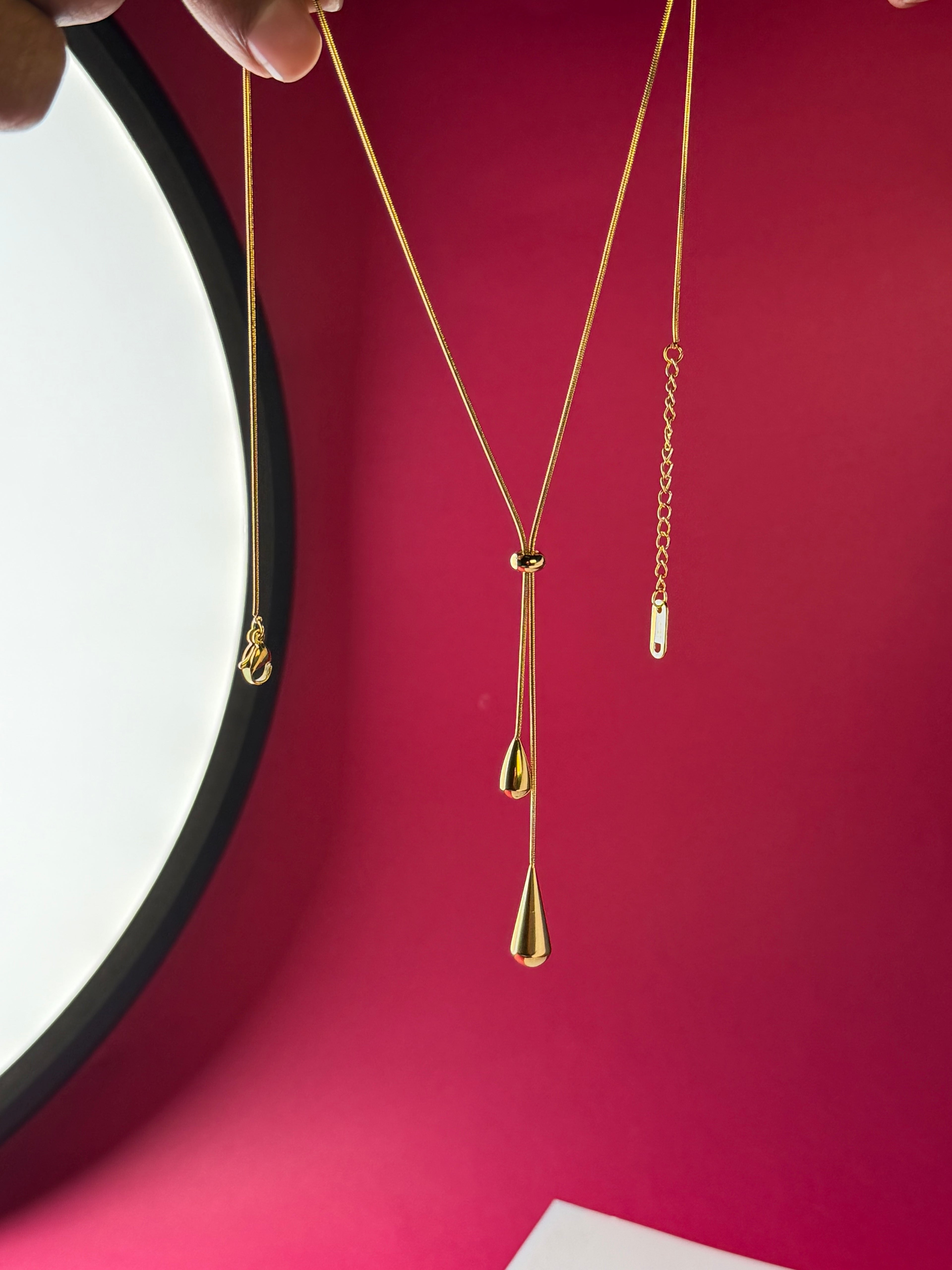 The Imperial Gold-Drop Mesh Choker – Gold-Tone Stainless Steel Heritage Necklace