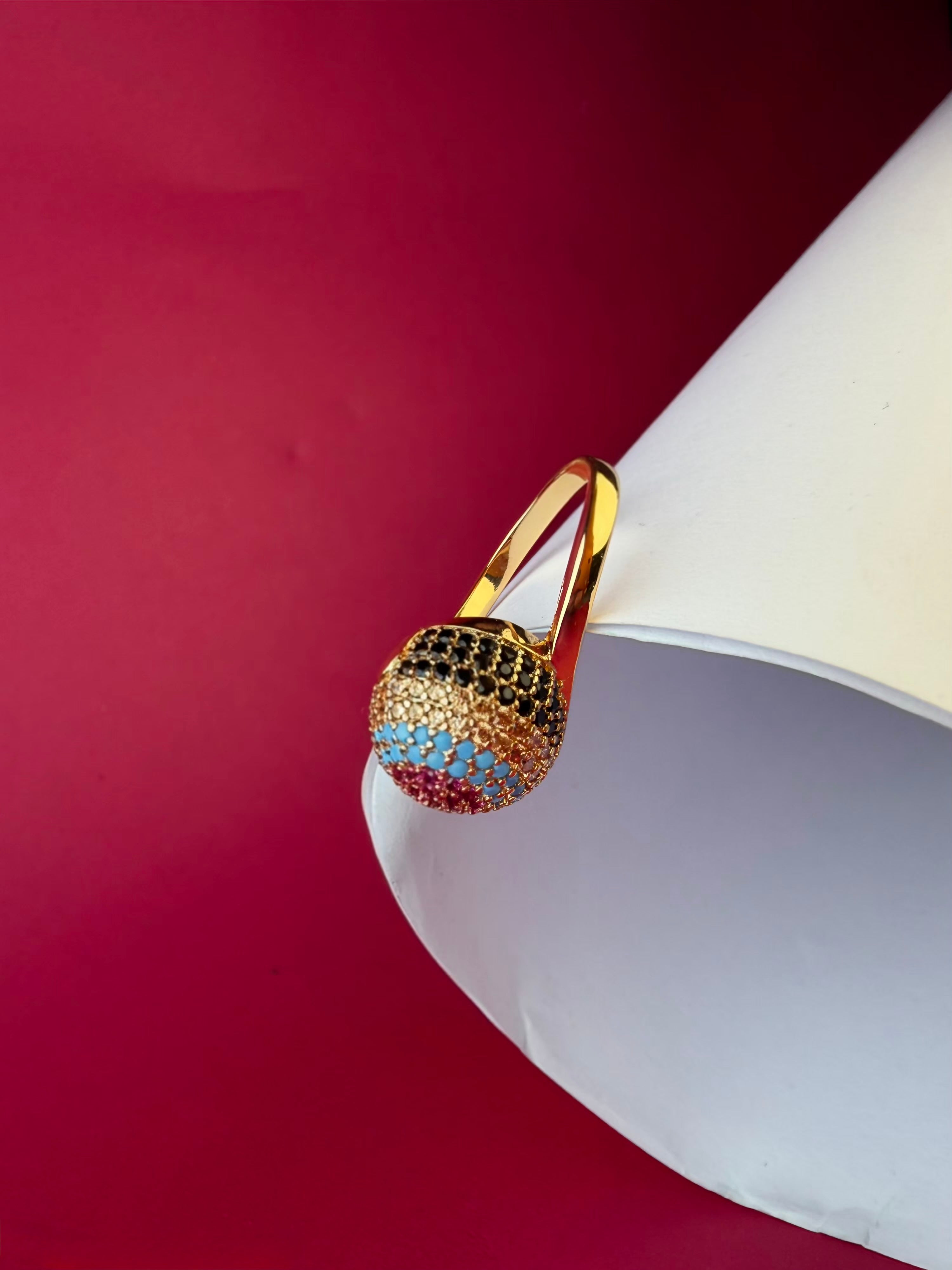 The Nizam Turquoise Orbit – Gold-Tone Stainless Steel Lattice Statement Ring