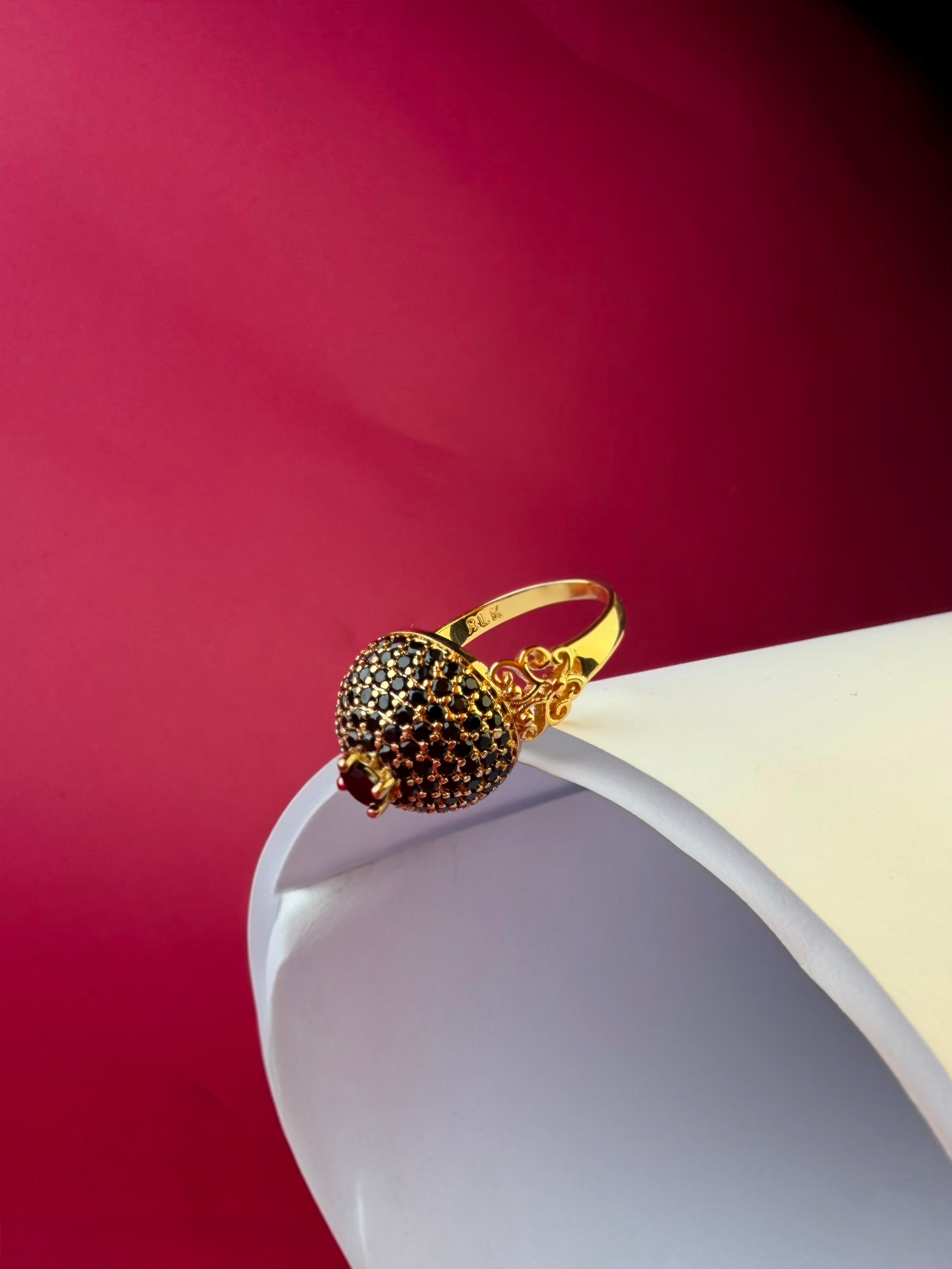 The Mughal Taj Mahal Dome Ring – Vintage Gold-Tone Stainless Steel Filigree Statement Ring