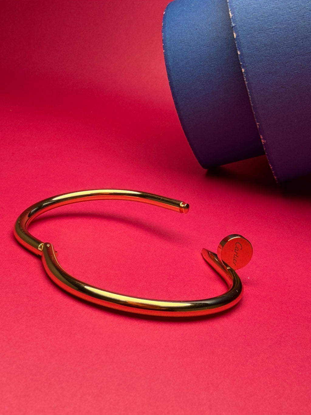 Luxury Inspired Nail Bangle – Iconic Gold-Tone Spiral Cuff Bracelet