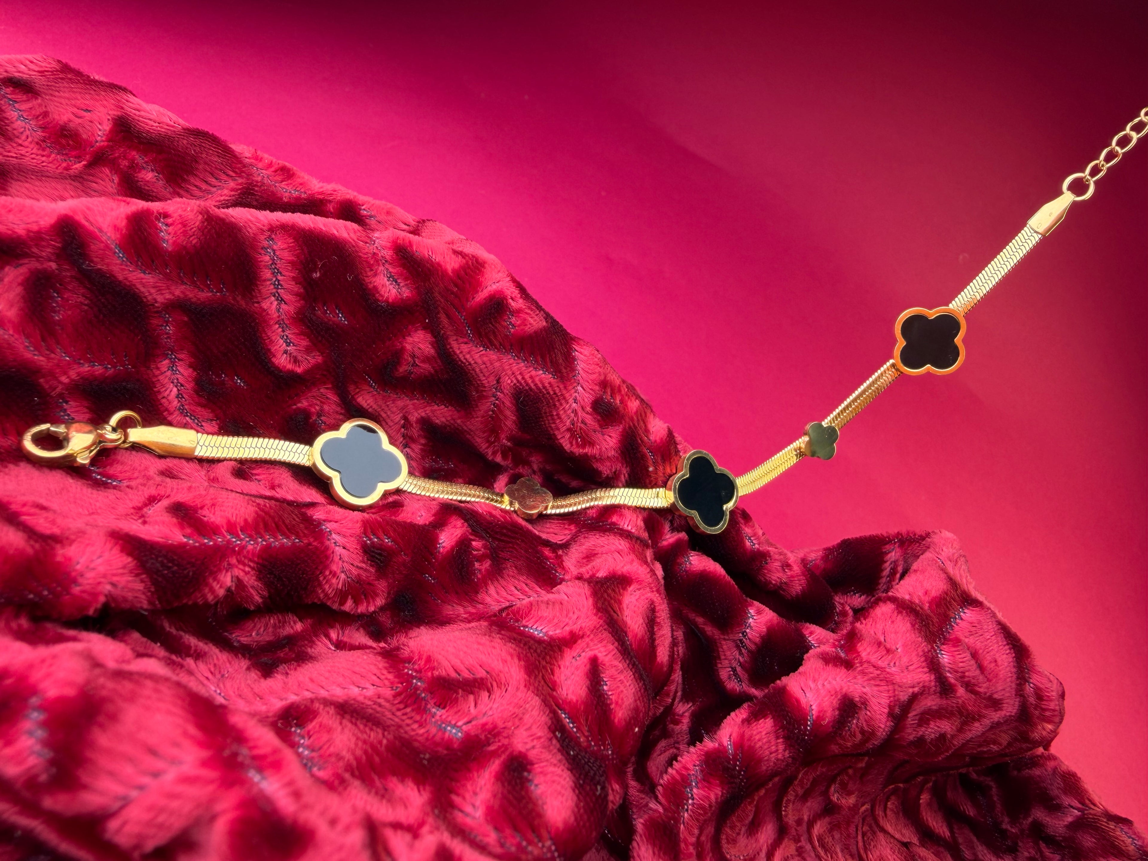 The Royal Clover Herringbone Bracelet – Gold-Tone Stainless Steel Flat Chain Jewelry