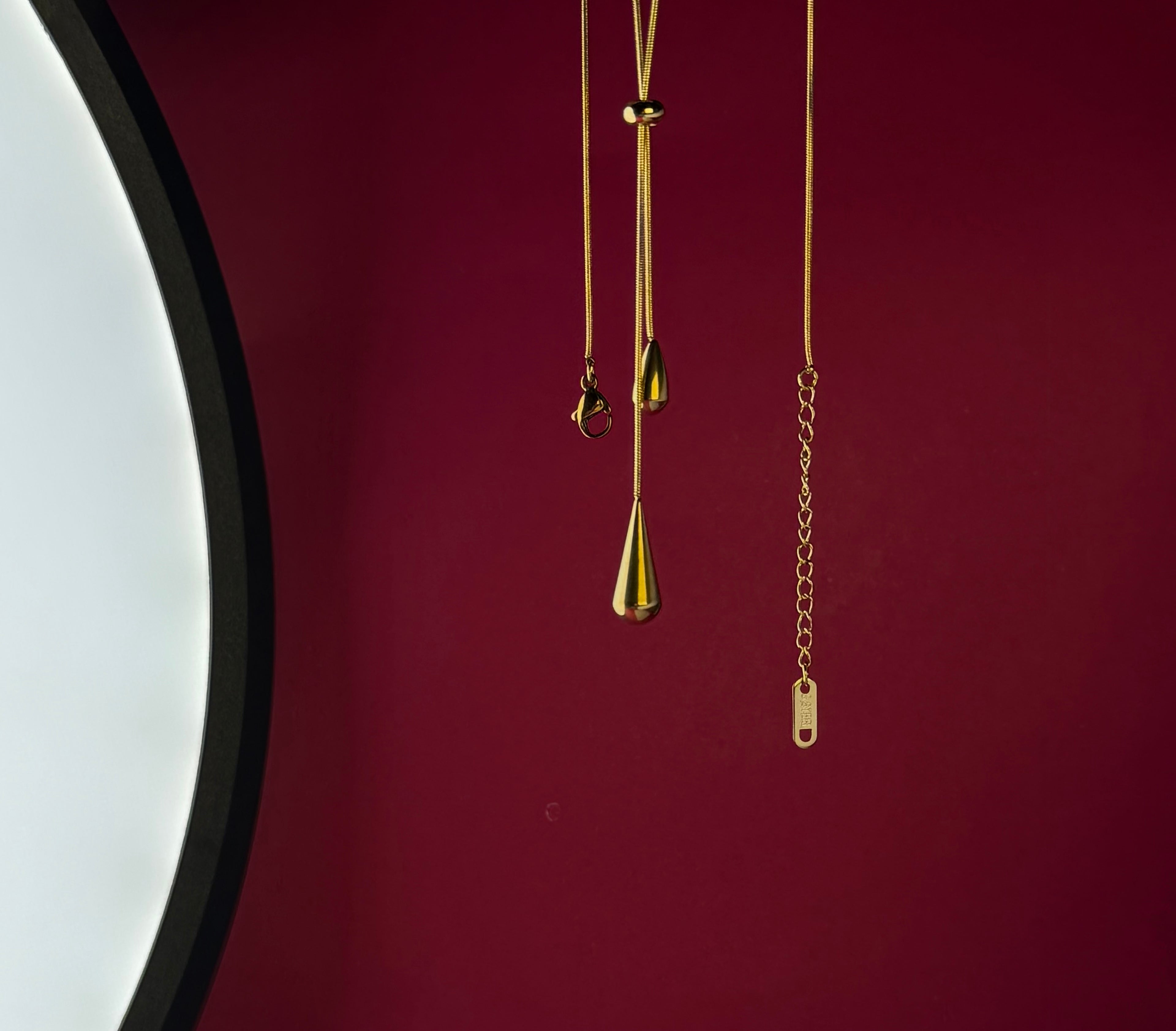 The Imperial Gold-Drop Mesh Choker – Gold-Tone Stainless Steel Heritage Necklace