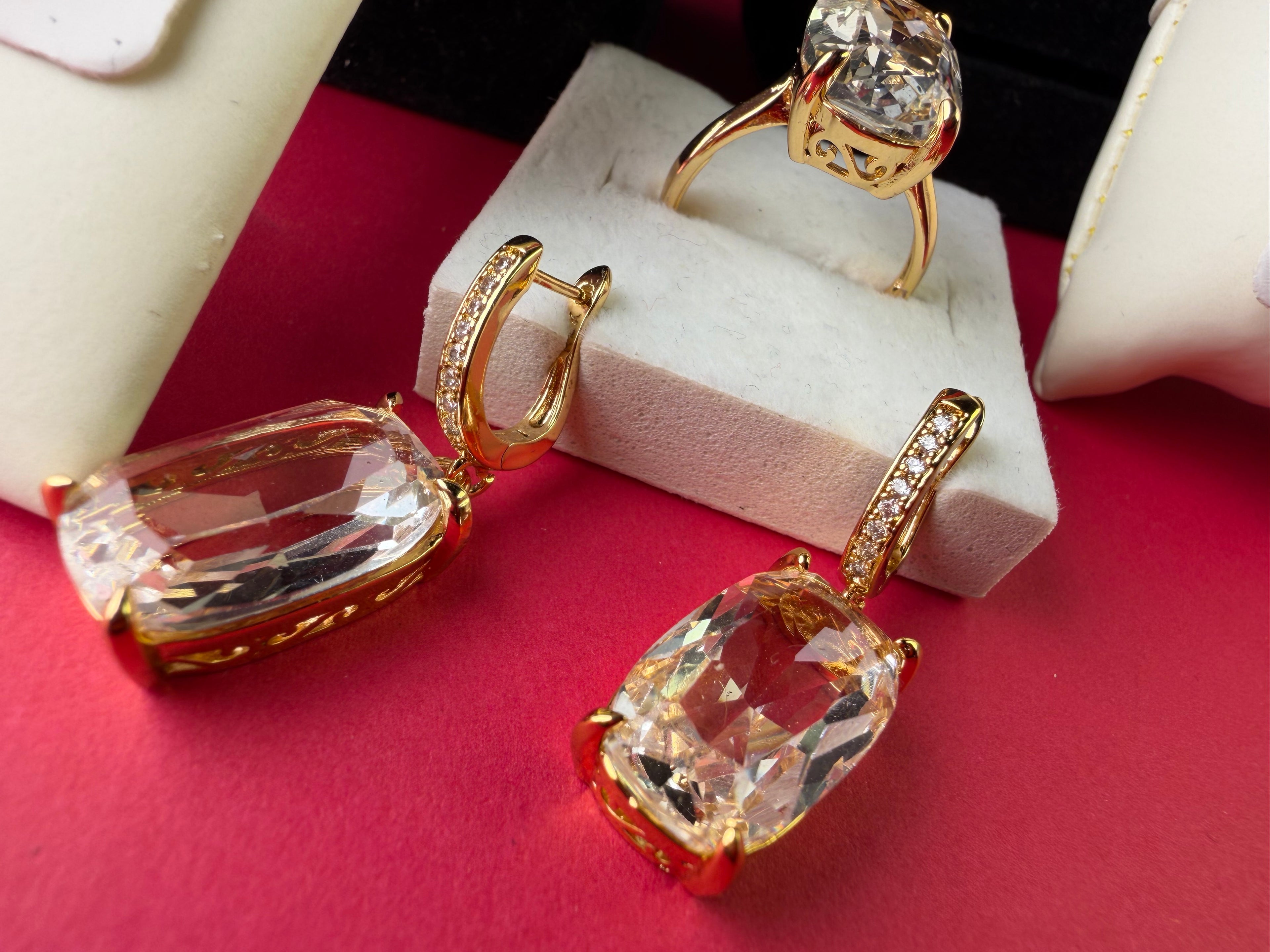 Crystal Elegance Stainless Steel Jewelry Set