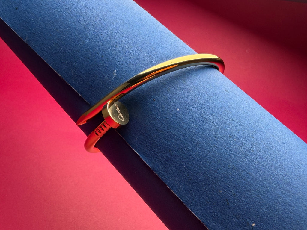 Luxury Inspired Nail Bangle – Iconic Gold-Tone Spiral Cuff Bracelet